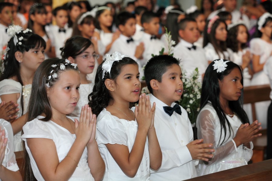 First-Holy-Communion